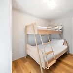 Modern 아파트 *
