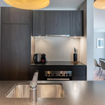 Modern * 因特拉肯